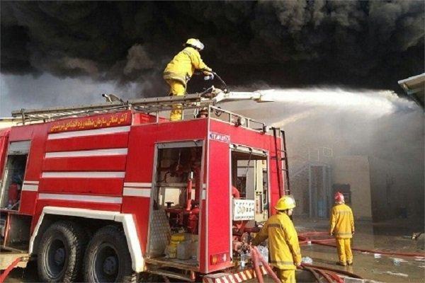 آتش سوزی ساختمان اداره پست تبریز مهار شد آتش سوزی ساختمان اداره پست تبریز مهار شد