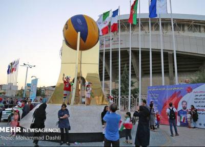 رفتار عجیب تماشاگران بازی ایران و فرانسه