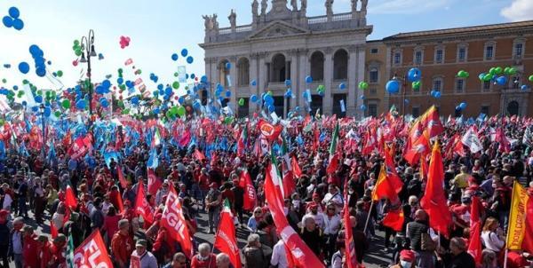 تور ارزان ایتالیا: تظاهرات هزاران ایتالیایی در اعتراض به قدرت گرفتن فاشیست ها
