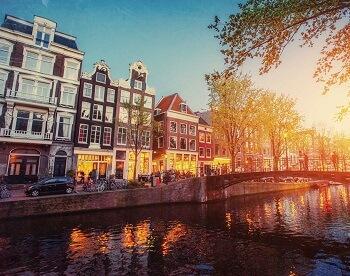 تور ارزان هلند: گشت و گذار در شهر آمستردام