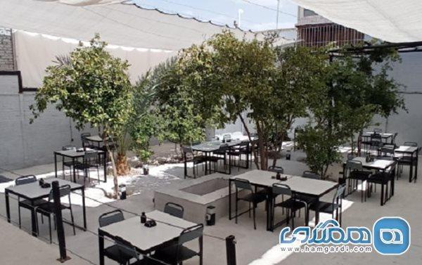 پرطرفدارترین کافه های یزد در مهر 1404: جایی برای گفتگو و خلاقیت پرطرفدارترین کافه های یزد در مهر 1404: جایی برای تبادل نظر و خلاقیت