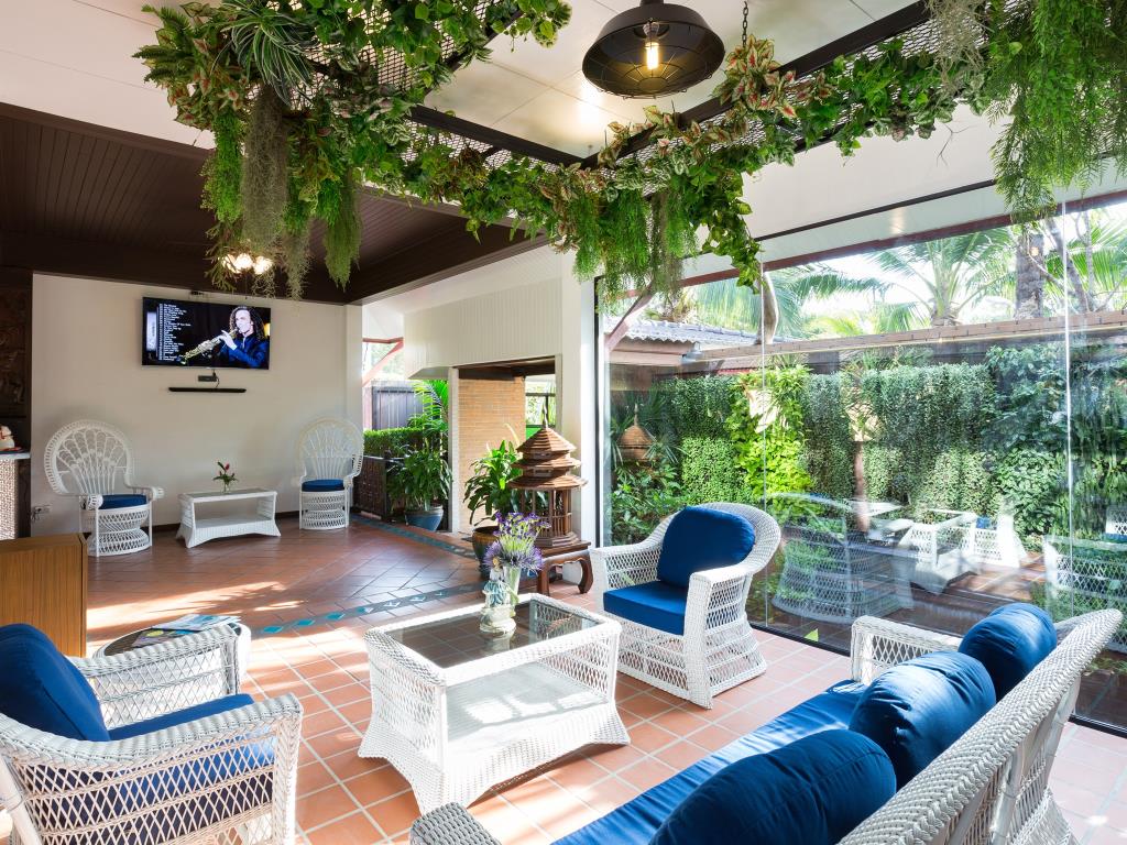 Sun Beach Guesthouse, Prachuap Khiri Khan آشنایی با مهمان خانه ساحل آفتاب، پراچواپ، خیری خان
